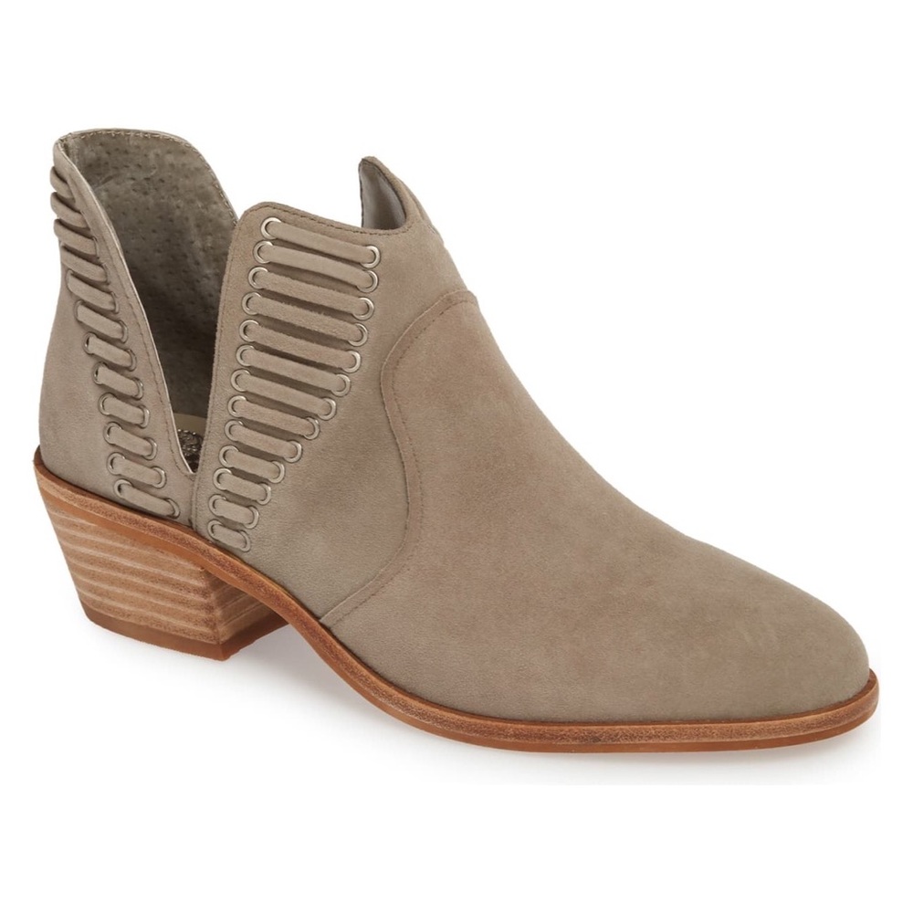 Vince Camuto Pevista Booties